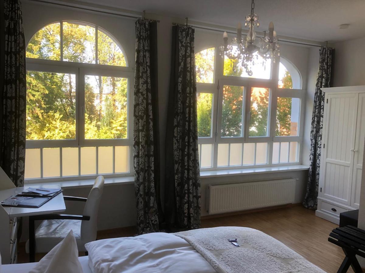 Kunstwerk B Hotel Trossingen Ngoại thất bức ảnh